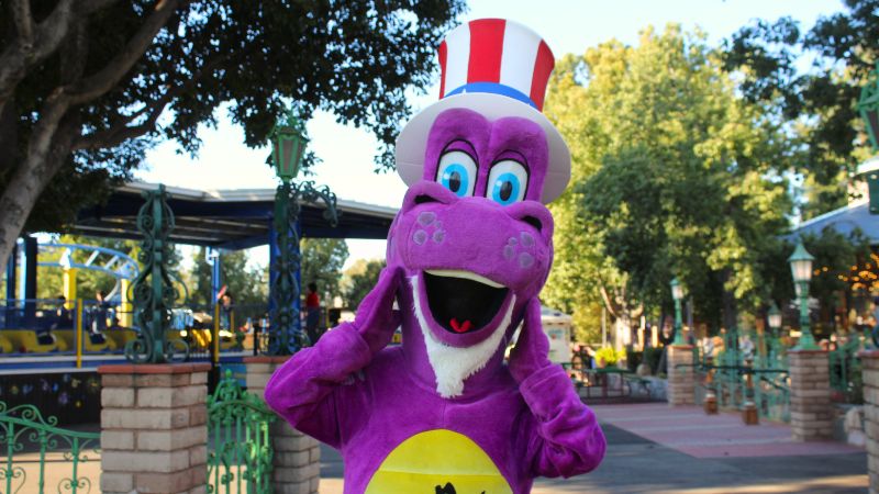 Castle Park's Red White and Splash